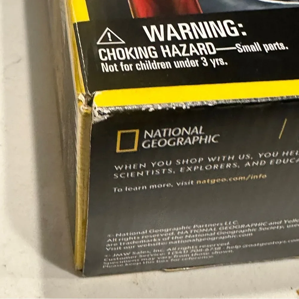 National Geographic Stunning Mega Chemistry Experiments Set